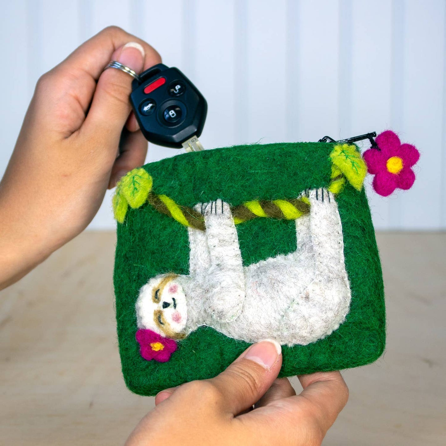 Swingin’ Sloth Coinpurse