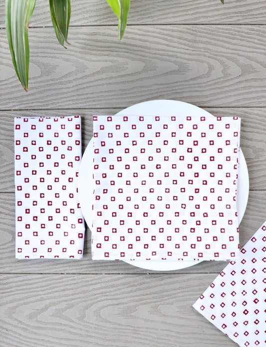 Cloth Napkins - Red Squares - Set of 4 - Passion Lilie