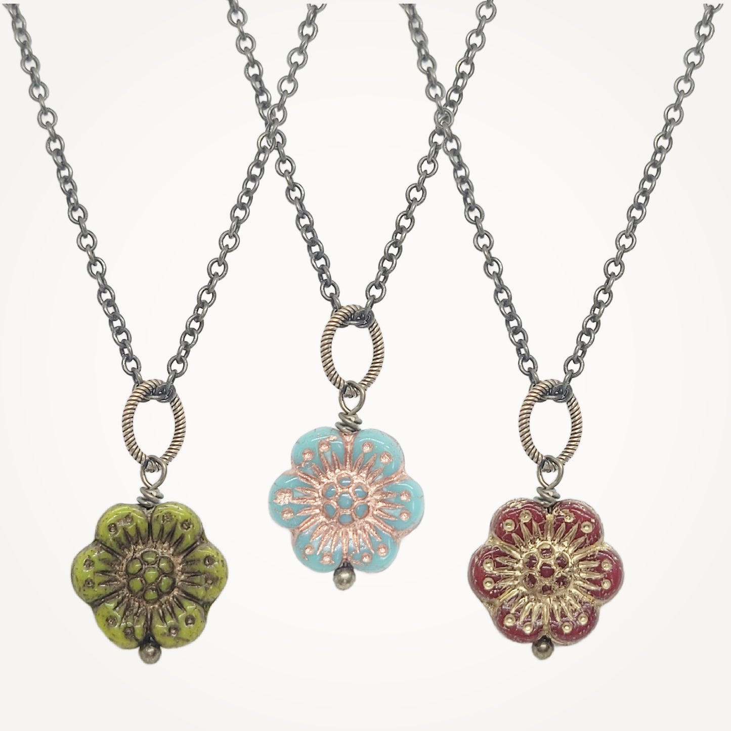 Bloom Radiance Flower Necklace | Assorted Colors