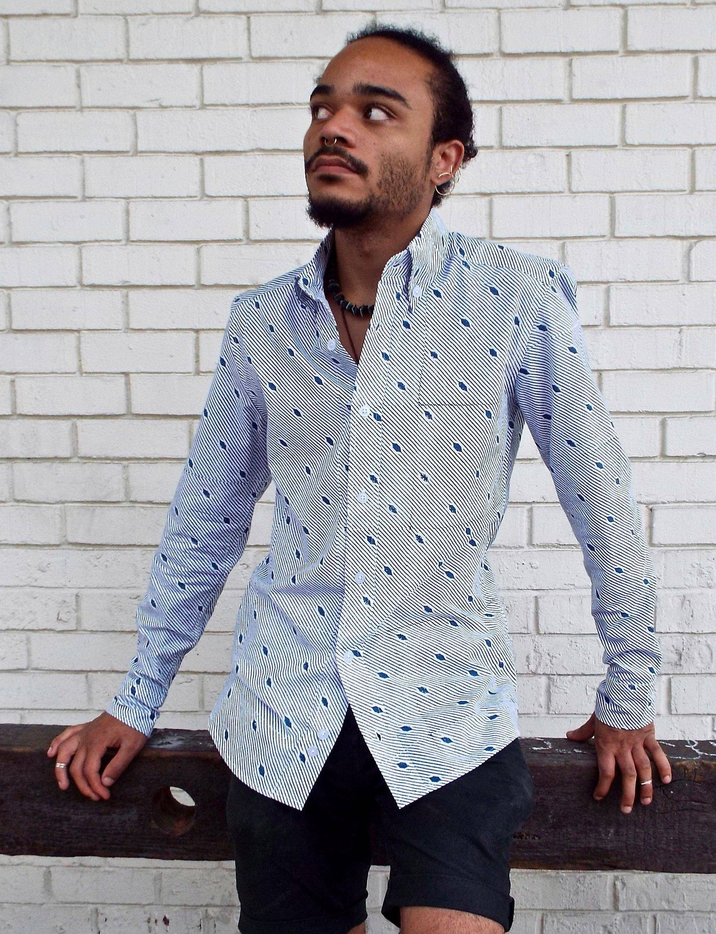The Diagonal Men's Button Down Shirt - Organic Cotton - Passion Lilie - Fair Trade - Sustainable Fashion