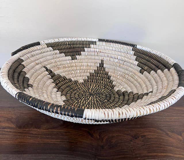 Sustainable Woven Sweet Grass Bowl