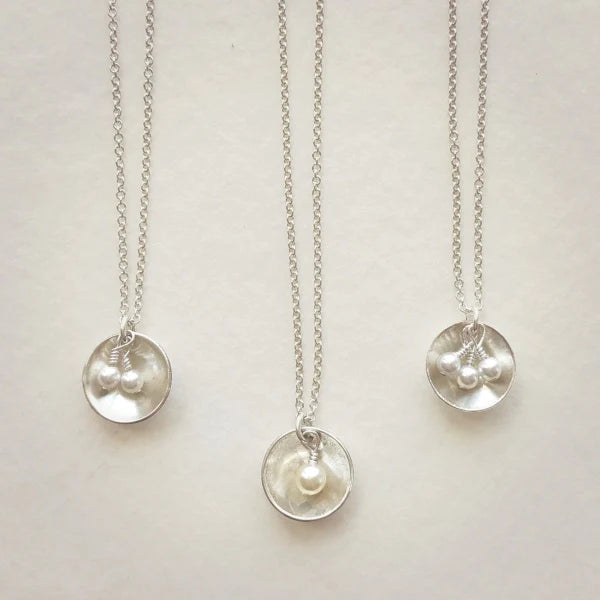 Oyster Necklace | Silver