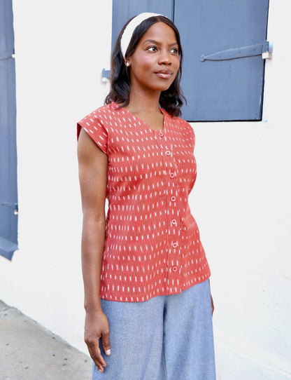 Aurora Button Top - Passion Lilie