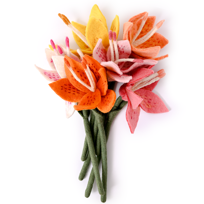 Felt Stargazer Lily Flower: Light Pink