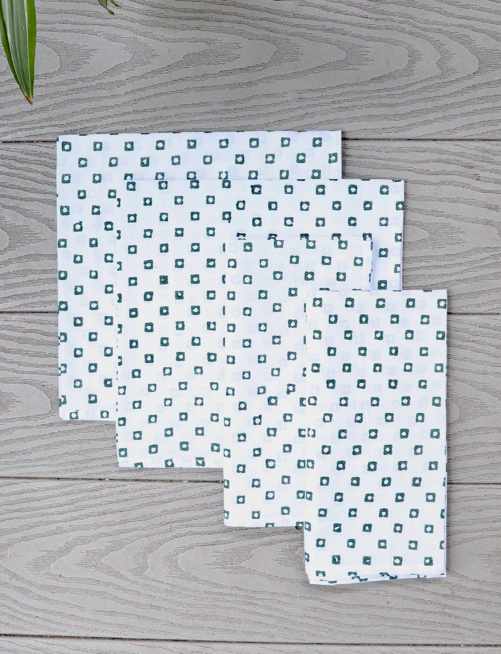Cloth Napkins - Green Squares - Set of 4 - Passion Lilie