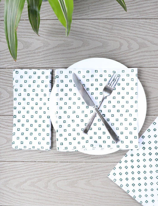 Cloth Napkins - Green Squares - Set of 4 - Passion Lilie