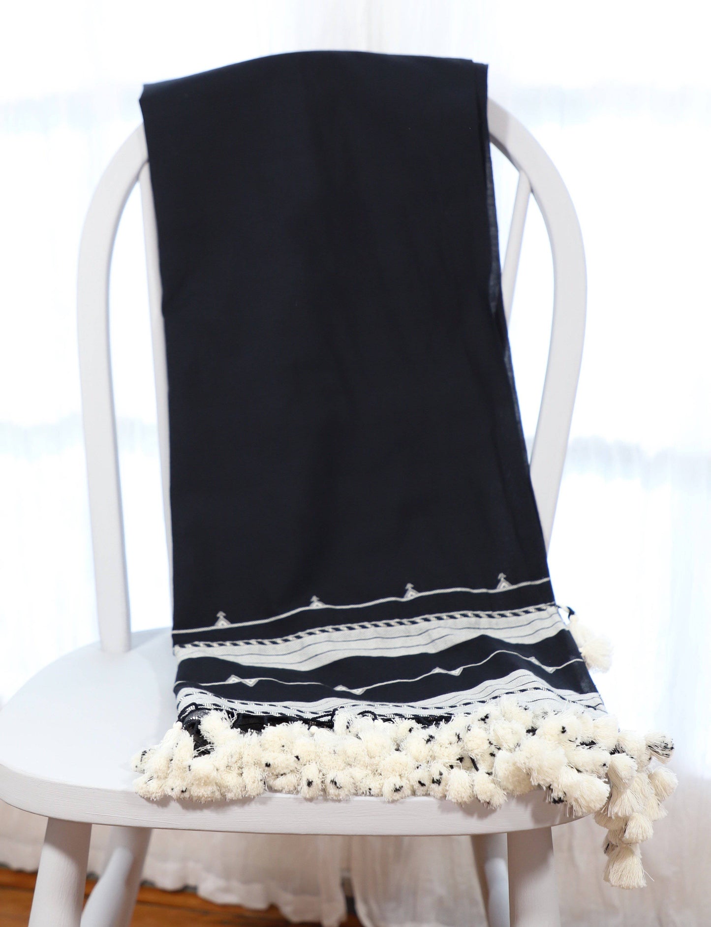 Black Kutch Scarf - Passion Lilie - Fair Trade - Sustainable Fashion